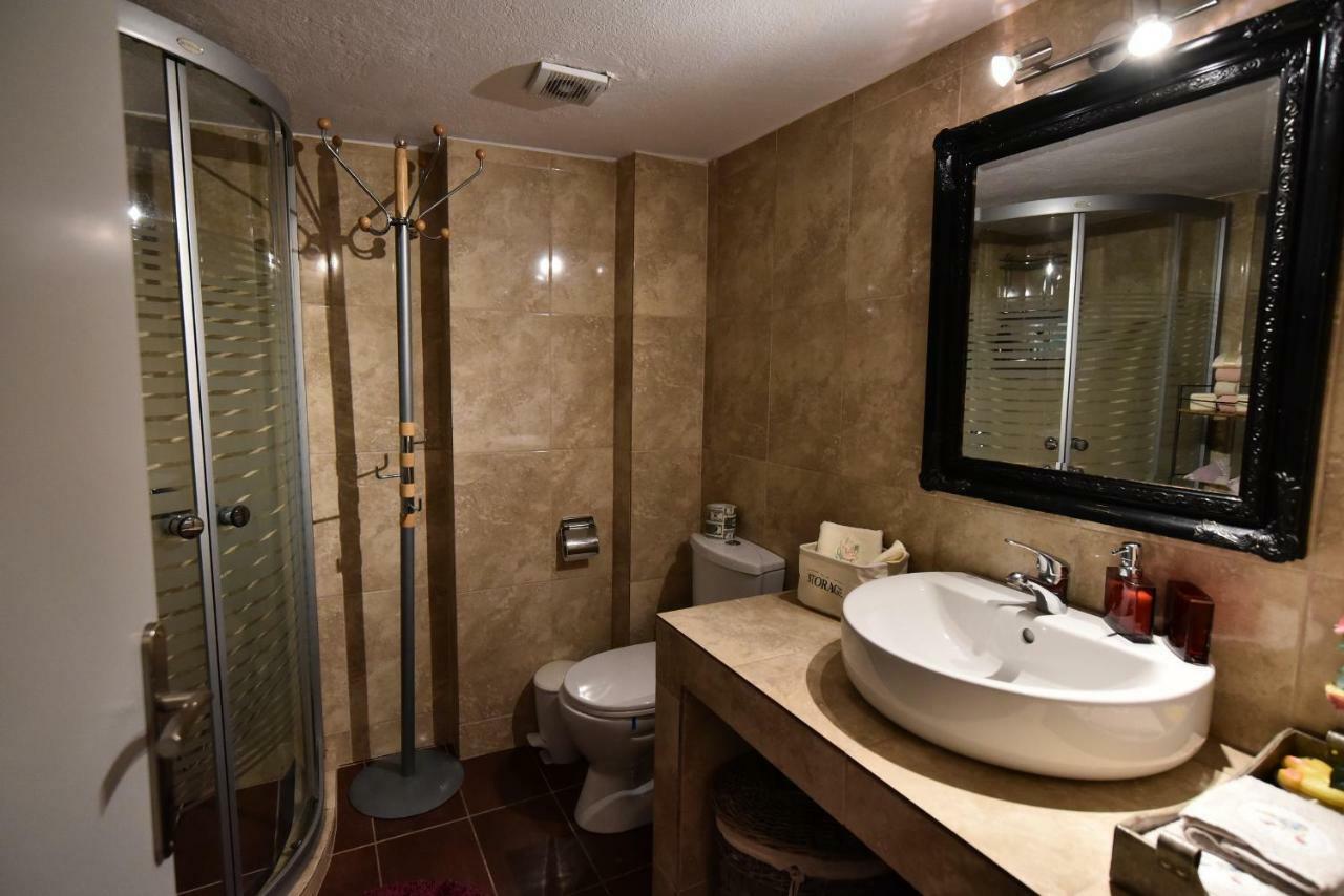 Queens Bed&Rest Luxury Apartment Kavala Exterior photo